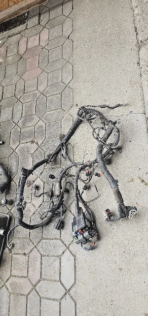 Piese motor Ford 1.8 125cp - imagine 3