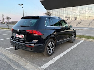 VW Tiguan, an 2019, 2.0 TDI   150 CP, cutie automată DSG, navi mare, camera, carlig de remorcare - imagine 6