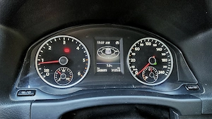 VW Tiguan 2015 2.0 TDI DSG 4Motion Panoramic Navi Cârlig - imagine 6