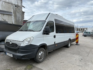 Microbuze Iveco 19+1 locuri - imagine 4