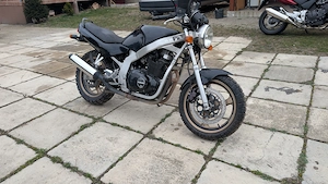 Suzuki GS 500