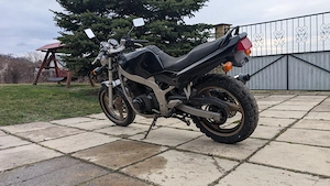 Suzuki GS 500 - imagine 5