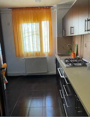 Vand apartament 3 camere Circumvalațiunii - imagine 2