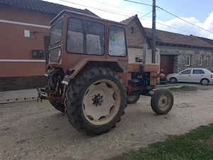 Se vinde tractor și plug! - imagine 5