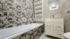 Apartament in vila Central Brasov - imagine 14