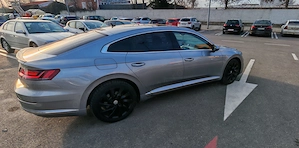 Proprietar Vand VW Arteon Panoramic R Line interior-exterior  4 Motion - imagine 3