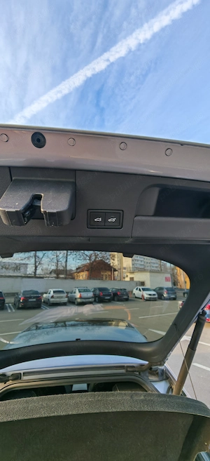 Proprietar Vand VW Arteon Panoramic R Line interior-exterior  4 Motion - imagine 7