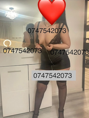 Acum in oraș  o fată tânără  poze reale si recente! - imagine 4