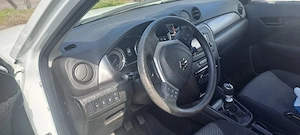 Vând autoturism Suzuki Vitara, 12 000 euro, an fabricație 2024, unic proprietar, încă în garanție... - imagine 4