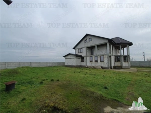 VILA IMPERIALA DE EXCEPTIE PREMIUM CU 20.000 MP TEREN - imagine 2