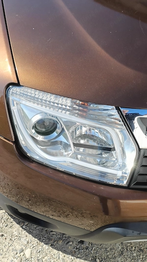 Dacia Duster 2010 1,5dci 4 2 - imagine 6