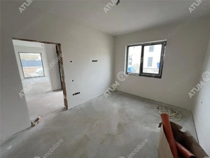 Casa individuala cu 5 camere teren 420 mp zona Selimbar din Sibiu - imagine 14
