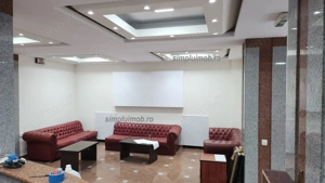 Clădire business de închiriat Bucureștii Noi 1250mp  cu parcare 850mp - imagine 3