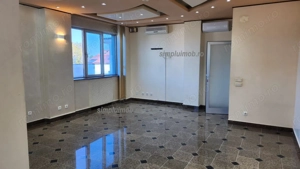 Clădire business de închiriat Bucureștii Noi 1250mp  cu parcare 850mp - imagine 5