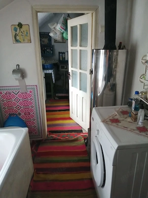 Proprietar,vând casă cu teren,sat Zăpodia comuna Colonești, județul Bacău. - imagine 2