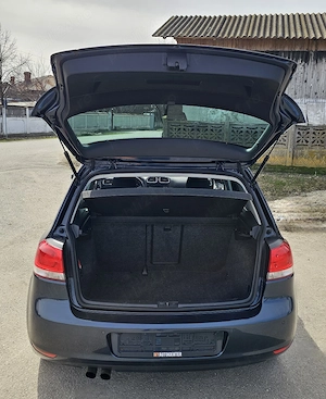 VW Golf 6 1.4TSI TEAM Parkassist ÎncălzireScaune DubluClima Bluetooth ComenziVolan Euro5  - imagine 17