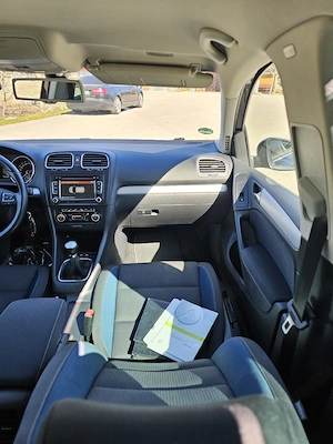 VW Golf 6 1.4TSI TEAM Parkassist ÎncălzireScaune DubluClima Bluetooth ComenziVolan Euro5  - imagine 6