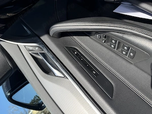 BMW Seria 5 530e M-Sport TVA DEDUCTIB Ventilatie Trapa Faruri Adaptive - imagine 8