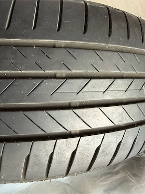 Set anvelope de vara Bridgestone Alenza 001 235/55/r19 101V - imagine 3