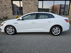 Vand Renault Megane 2017, 118.500km, 9200 Euro negociabil - imagine 2