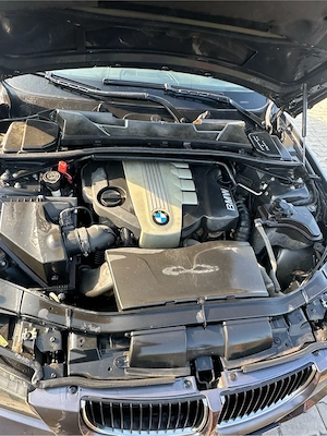 Bmw e 90 diesel 2 L - imagine 2