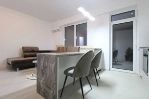 Exterior sud-Braytim. Parter cu terasa; la prima inchiriere. - imagine 4