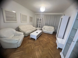 Apartament 3 camere, ultracentral, cu balcon, Pitesti - imagine 5