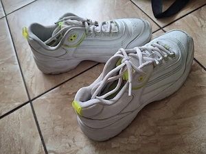 vand pantofi de vară