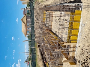 TEREN 1000 MP + Fundatie + Proiect   Bariera PUIEȘTI (LIVADA) - imagine 4