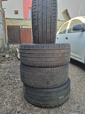 vând 225/45/17 - imagine 2