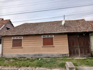 Casa individuala 200mp utili 1500mp teren Comision 0 La asfalt