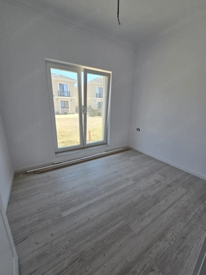 Duplex pe parter Mosnita Noua - imagine 6