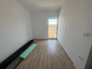 Duplex - 4 camere - Comision 0 - Moșnița Nouă, situat aproape de 4 ben - imagine 8