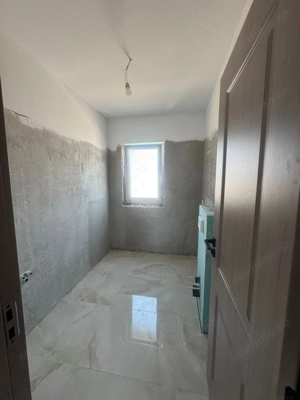 Duplex - 4 camere - Comision 0 - Moșnița Nouă, situat aproape de 4 ben - imagine 9