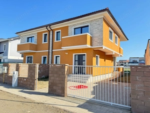 Duplex 4 camere 3 bai Toate utilitatile Mosnita - imagine 2