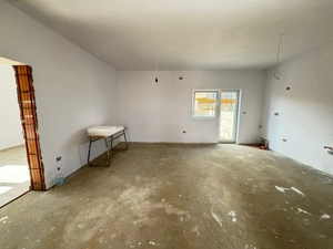 Duplex pe parter cu 3 camere 112.000 - imagine 4