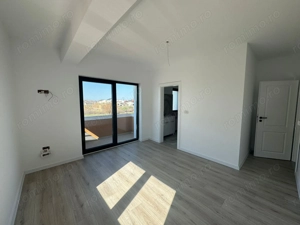 Duplex 4 camere 3 bai Toate utilitatile Mosnita - imagine 9