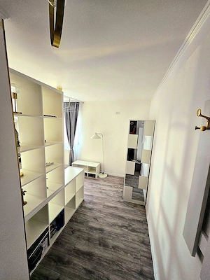 Garsonieră Policlinica Titan