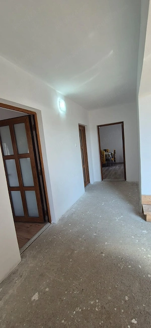 Casă P+E Goiești  str. principală la 18km de Craiova  - imagine 9
