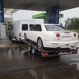  Șofer profesionist transport internațional persoane și colete 