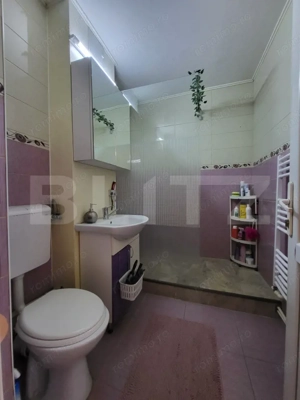 Apartament cu 2 camere, 40 mp, zona Micro 3 - imagine 8