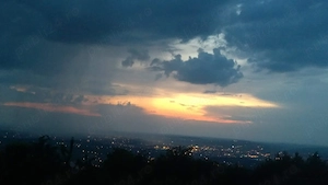 Casa din lemn,Zona Păun Bârnova - imagine 5