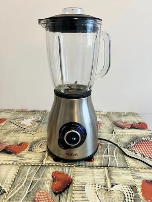 Vând Blender Tefal BL850D38