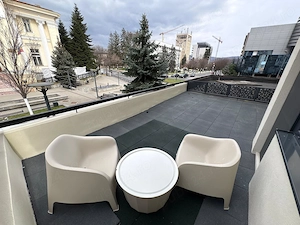 Apartament 3 camere   central   lux   prima închiriere - imagine 10