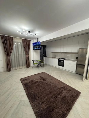  Studio de lux in bloc nou Fratii Golesti   McDonalds