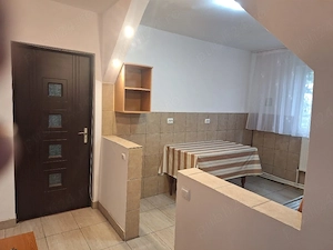 Inchiriez Aparatament Zona Centeu