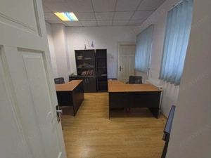 Spațiu birouri ultracentral  mobilat sau gol  60 mp - imagine 9