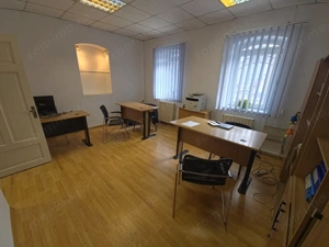 Spațiu birouri ultracentral  mobilat sau gol  60 mp - imagine 12