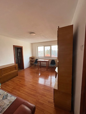 Apartament  et 2 de vânzare 