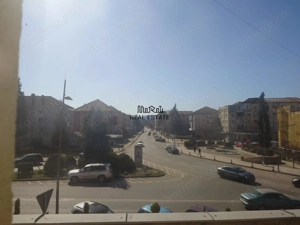 Spatiu pentru birouri km 0 Brad - imagine 4